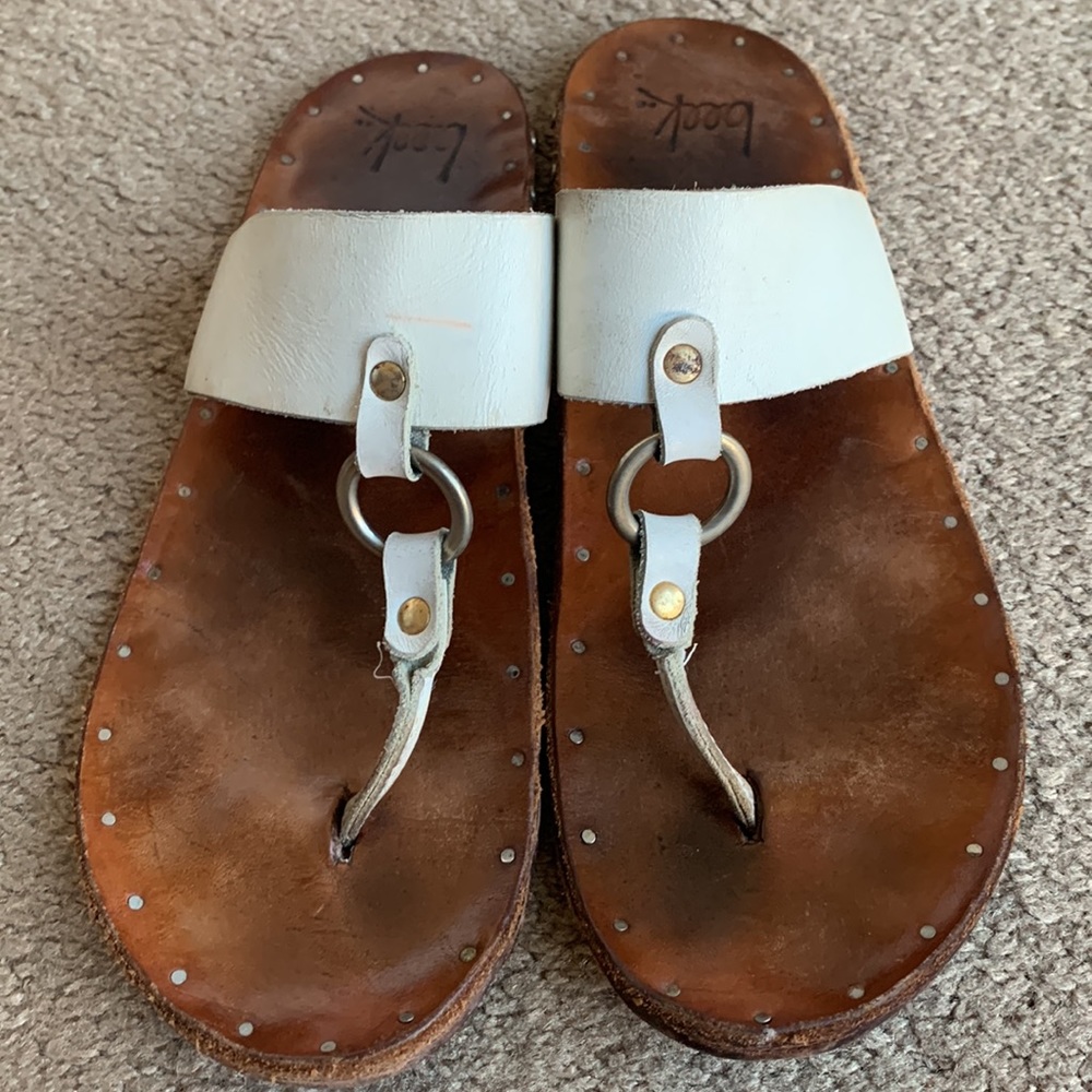 Beek Anthropologie Kiwi women’s white sandals sz 9